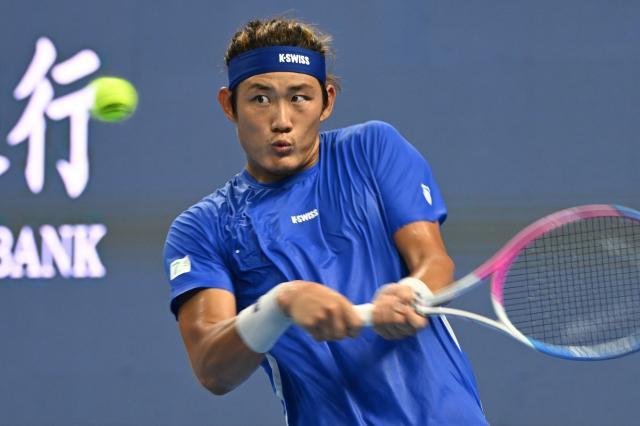 开云-连续征战止步中网首轮 张之臻赛季末伤病频发