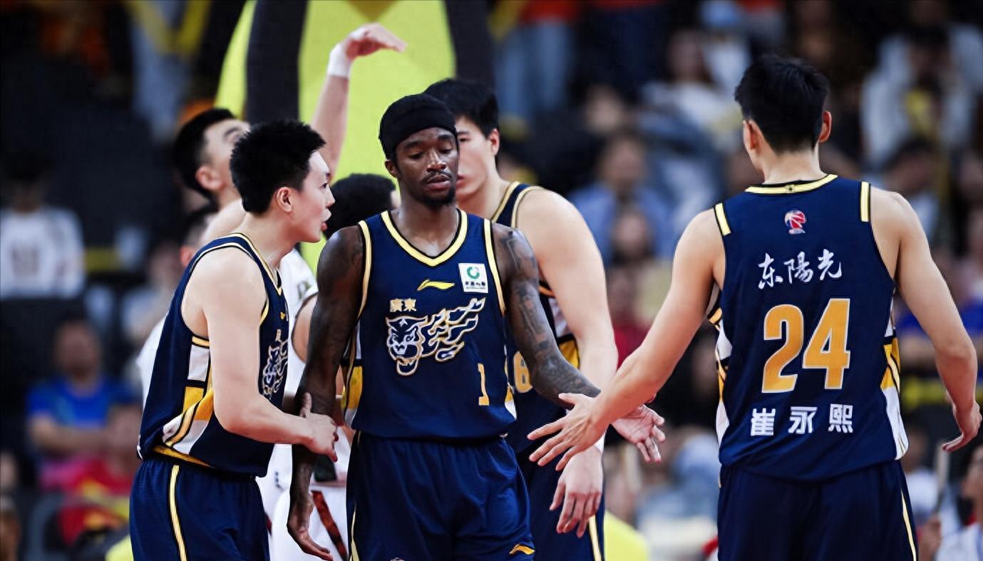 开云-广东主场迎战新疆！对方有两名大外援，杜锋能否率队一雪前耻？