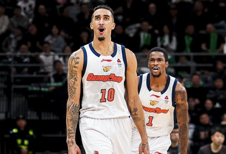 开云-崔永熙复出，谁最可能被挤出广东大名单？不是18、25，是这3人